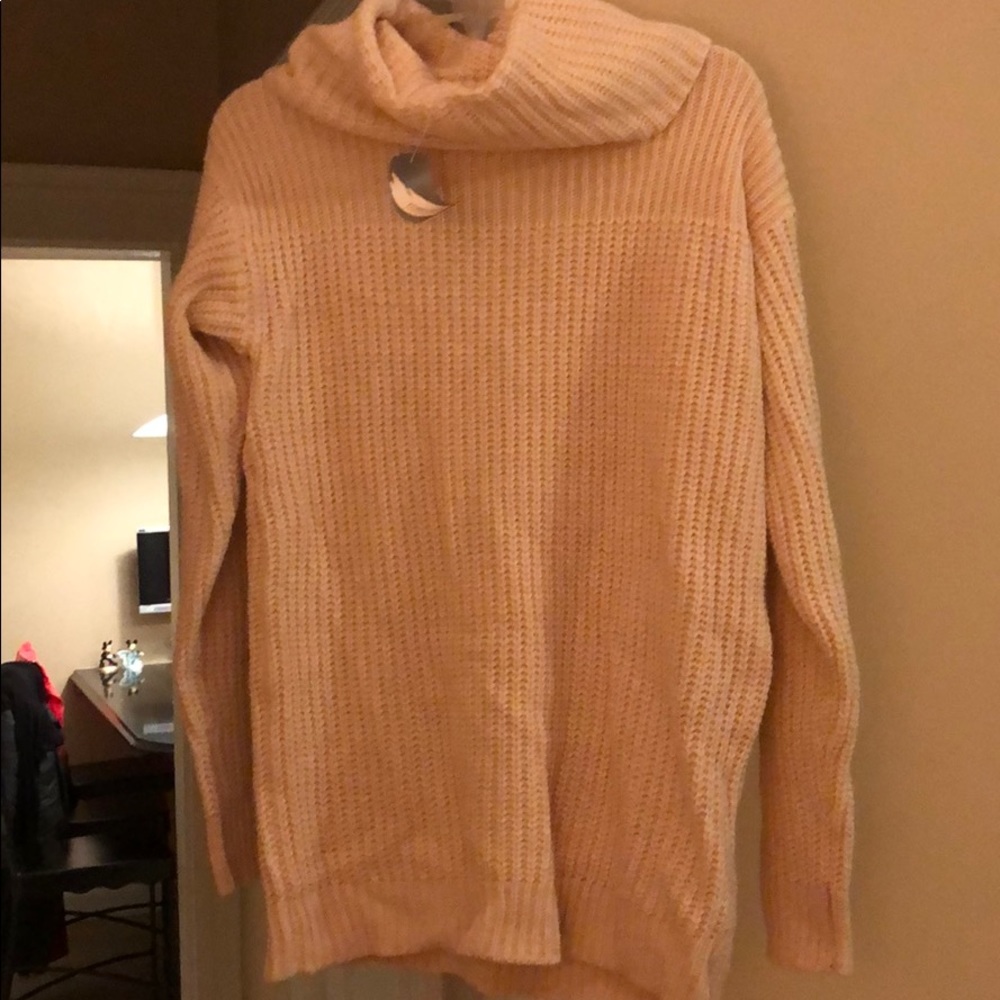Forever 21 sweater - Picture 2 of 7